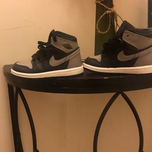 Kids Jordan retro sneakers authentic